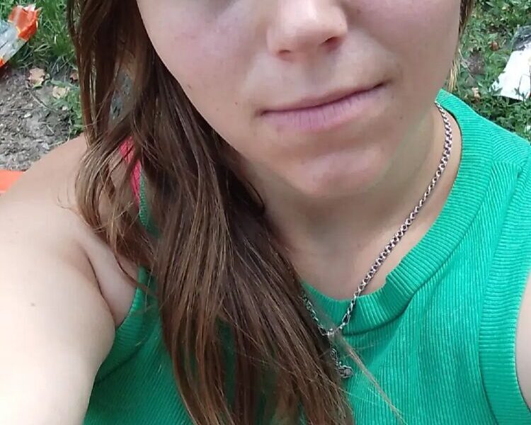 Если ты уверенный в себе мужчина умеешь уважать женщину и любишь лёгкое общение — будем знакомы.