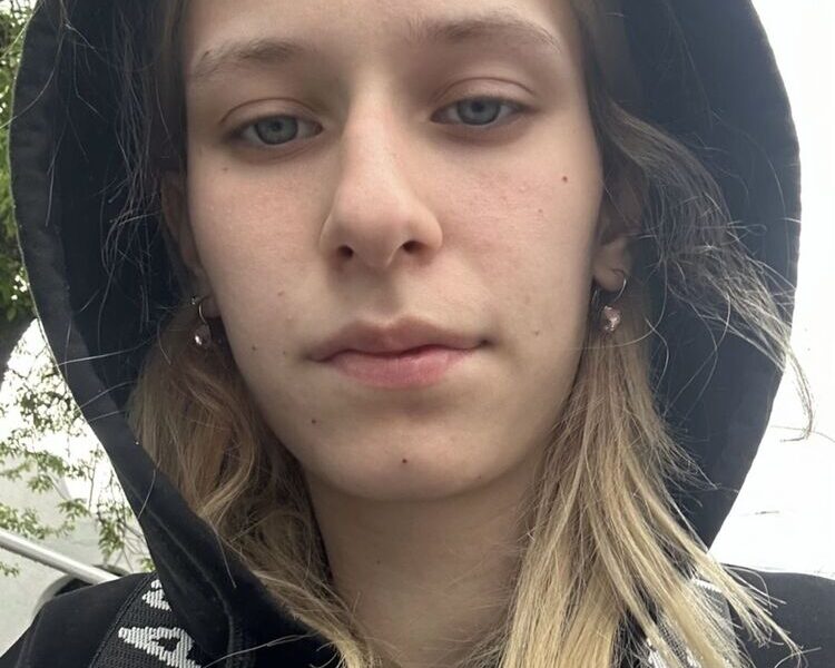 Хочу познакомиться с человеком с которым можно создать особенную атмосферу общения.