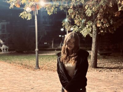 Если ты умеешь делать женщину счастливой — напиши мне.