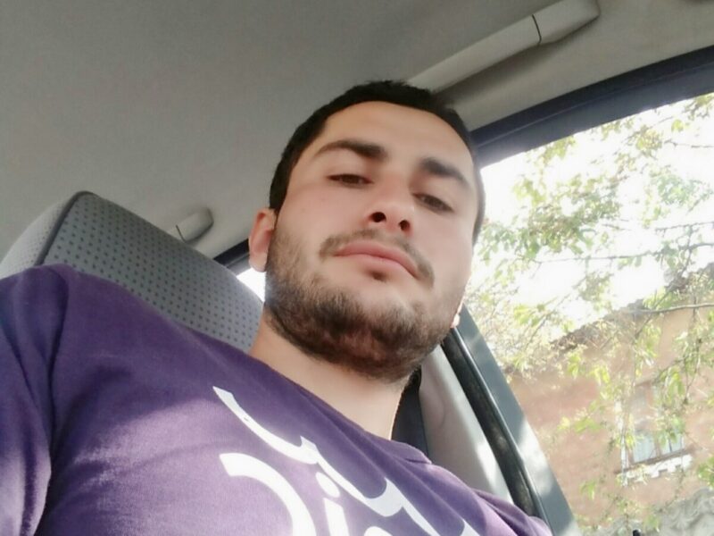 Познакомлюсь с красивой девушкой