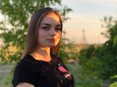 Стройная Встречусь с мужчиной совместного релакса Не салон .