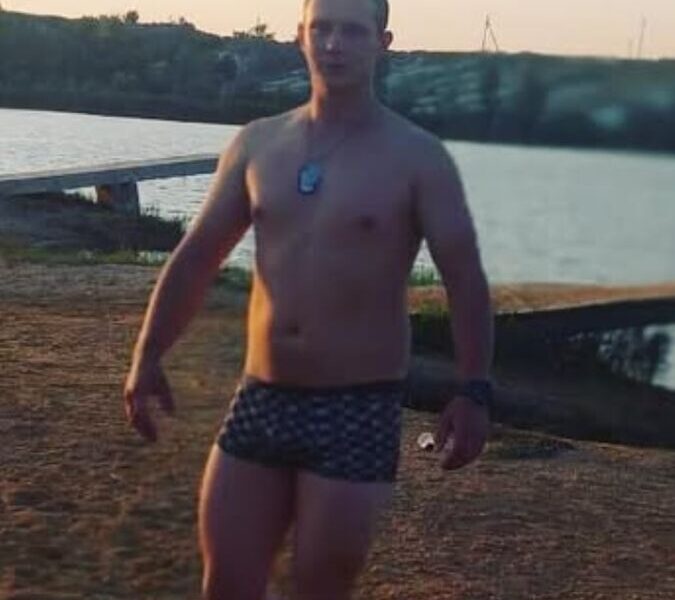 Встречусь с девушкой, чтобы полизать тебя. И поддержу